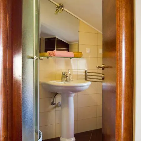 Apartament Toma Posedarje