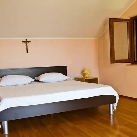 Toma Apartment Posedarje