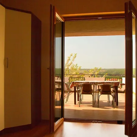 Toma Apartment
